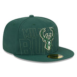 New Era Draft 2023 OTC 59Fifty Milwaukee Bucks Fitted Hat in Green - Angled Right Side View