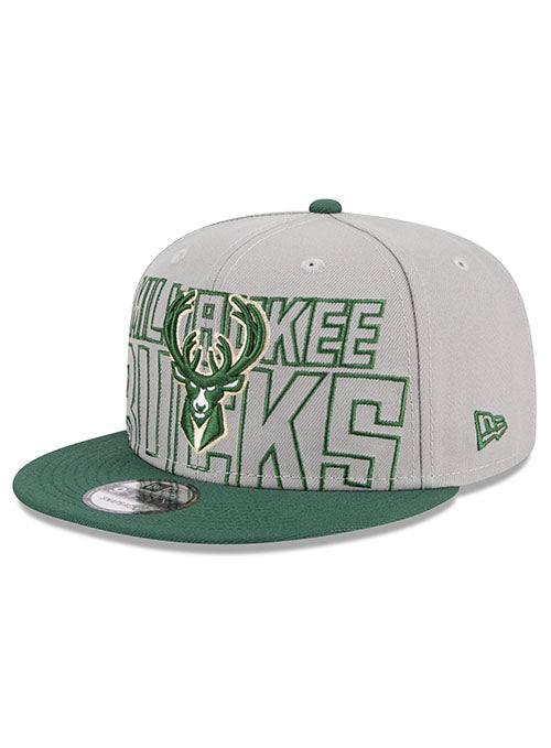 New Era Draft 2023 9Fifty Grey Milwaukee Bucks Snapback Hat in Grey and Green - Angled Left Side View