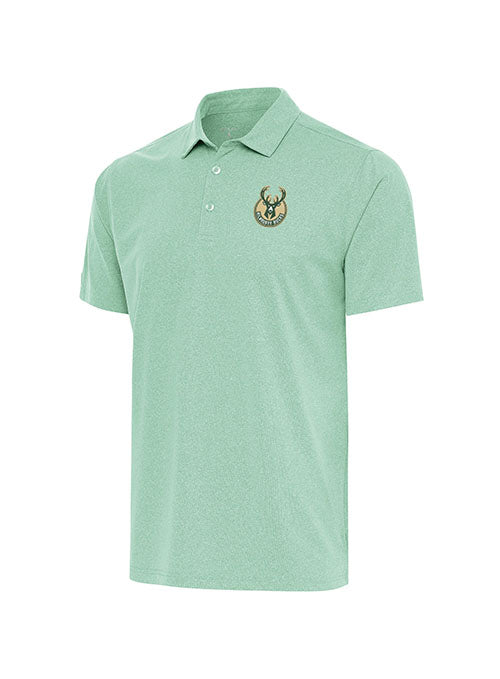 Antigua Score Texture Global Milwaukee Bucks Polo in Green - Front View