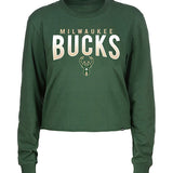 Women's New Era City team Logo Milwaukee Bucks Cropped Long Sleeve T-Shirt in Green - Front View