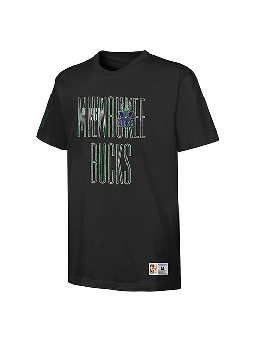 Youth Mitchell & Ness HWC '93 Hometown 2.0 Milwaukee Bucks T-Shirt in Black - Front View