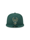 New Era 9Fifty State Patch Green Milwaukee Bucks Snapback Hat in Green - Front View