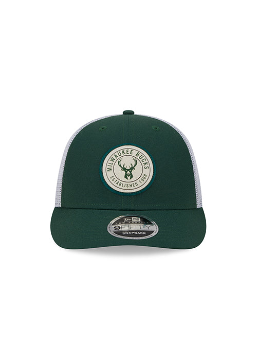 New Era 9Fifty Circle Logo Mesh Milwaukee Bucks Snapback Hat-front 