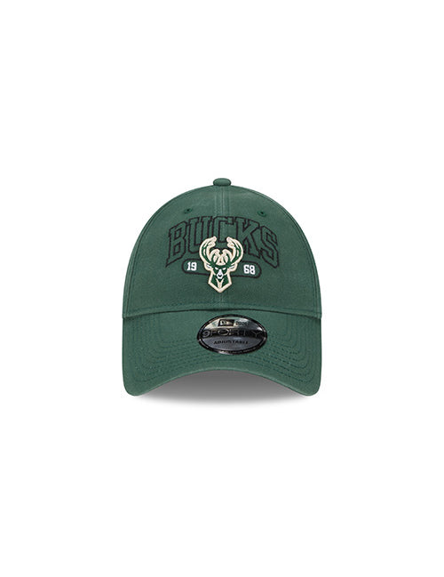 New Era 9Forty Outline Milwaukee Bucks Adjustable Hat-Front VIew