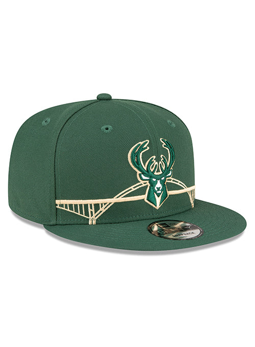 New Era 9Fifty Icon Bridge Milwaukee Bucks Snapback Hat-angled right 