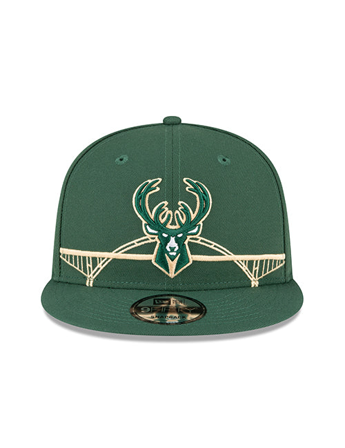 New Era 9Fifty Icon Bridge Milwaukee Bucks Snapback Hat-front 