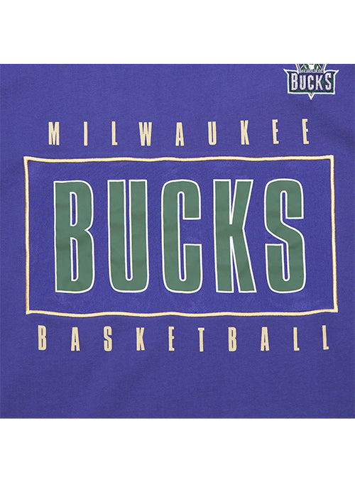 Mitchell & Ness Premium Vintage Milwaukee Bucks T-Shirt-chest print 