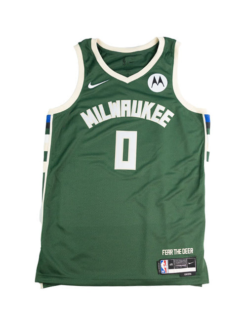 Signed Nike 2022 Icon Edition Damian Lillard Milwaukee Bucks Swingman Jersey-front