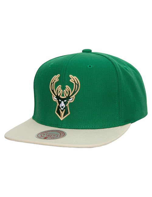 Mitchell & Ness Two-Tone Team Milwaukee Bucks Snapback Hat-front