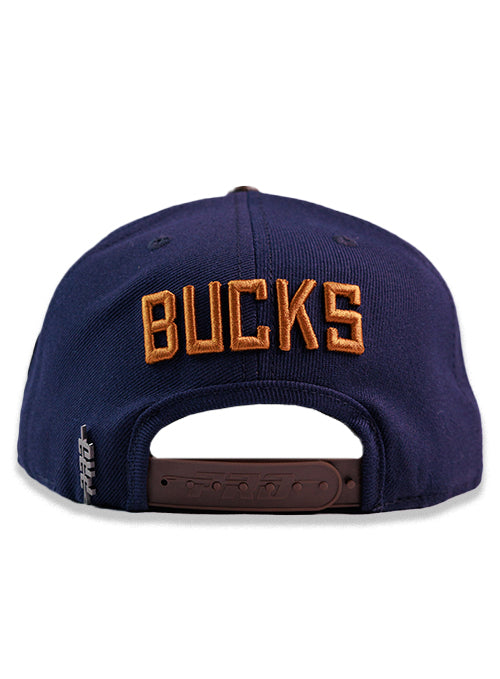 Pro Standard Alumni Dark Blue Milwaukee Bucks Snapback Hat-BACK