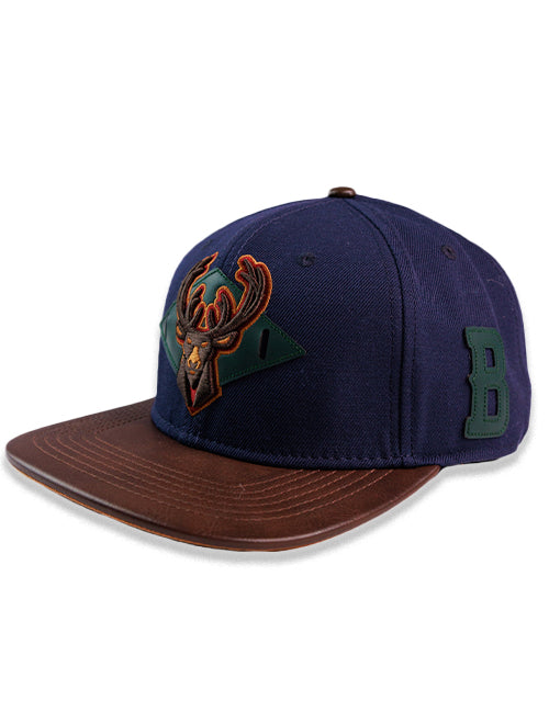 Pro Standard Alumni Dark Blue Milwaukee Bucks Snapback Hat-LEFT