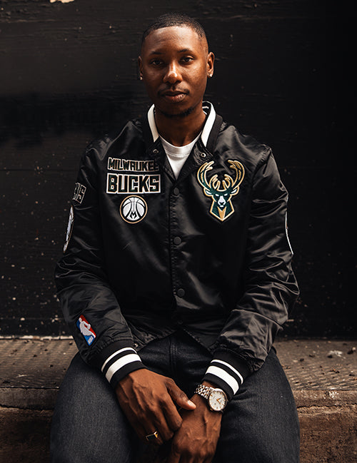 Pro Standard Retro Classic Milwaukee Bucks Satin Jacket-front