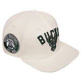 Pro Standard Retro Classic Milwaukee Bucks Snapback Hat-angled right 