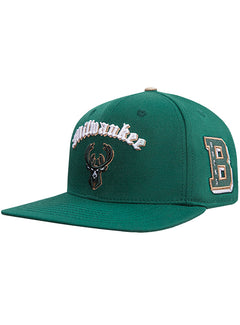 Pro Standard Old English Milwaukee Bucks Forest Snapback Hat-angled left