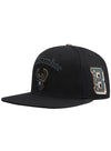 Pro Standard Old English Milwaukee Bucks Black Snapback Hat-angled right 