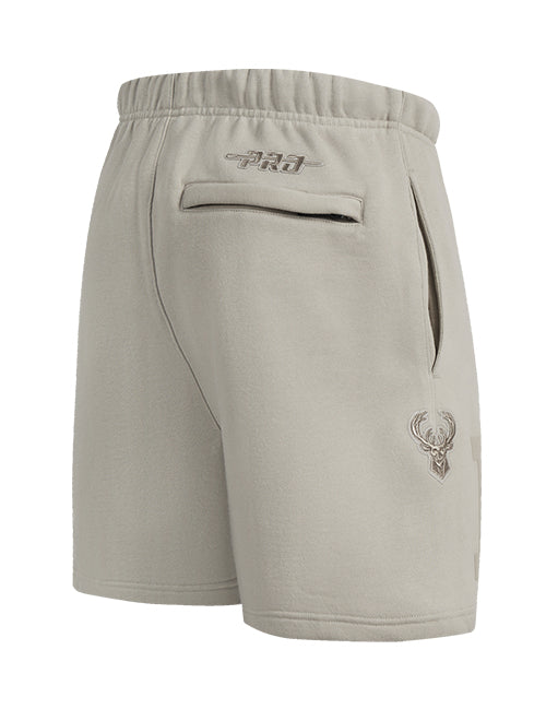 Pro Standard Wingspan Milwaukee Bucks Fleece Short-angled back