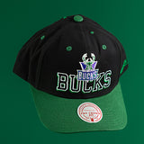 Mitchell & Ness HWC '93 Script Milwaukee Bucks Snapback Hat