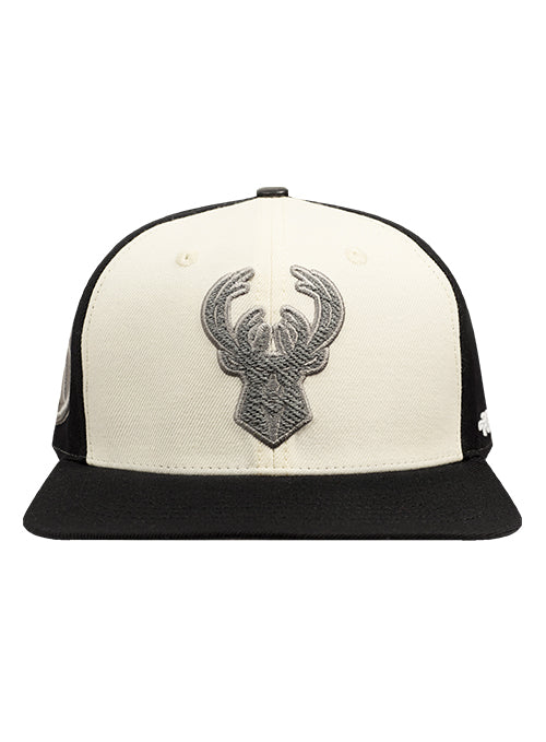 Pro Standard Reverse Terry Milwaukee Bucks Adjustable Hat-front