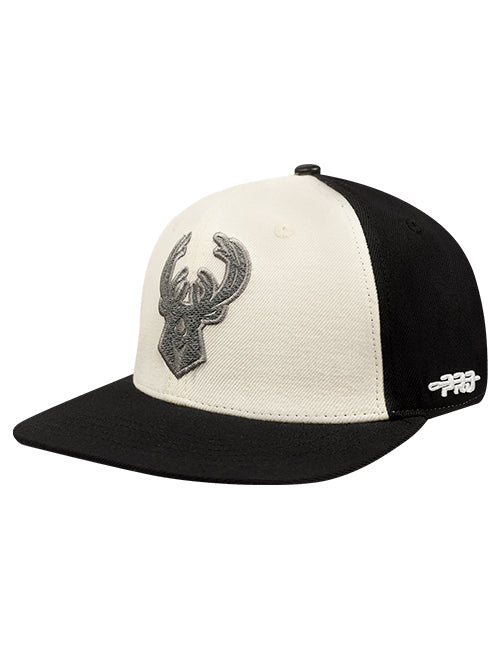 Pro Standard Reverse Terry Milwaukee Bucks Adjustable Hat-angled left