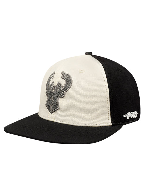 Pro Standard Reverse Terry Milwaukee Bucks Adjustable Hat-angled left