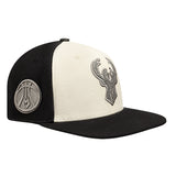 Pro Standard Reverse Terry Milwaukee Bucks Adjustable Hat-angled right