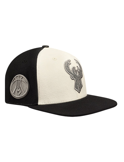 Pro Standard Reverse Terry Milwaukee Bucks Adjustable Hat-angled right