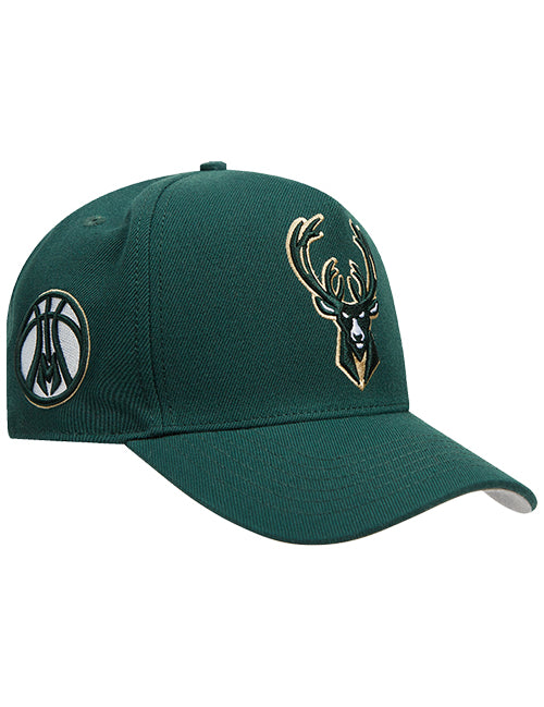 Pro Standard Ransom Milwaukee Bucks Pinch Front Snapback Hat-angled right