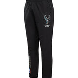 Pro Standard Woven Wind Milwaukee Bucks Jogger-angled front