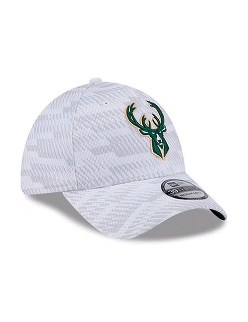 Toddler New Era 39Thirty Graded Milwaukee Bucks Flex Hat-right