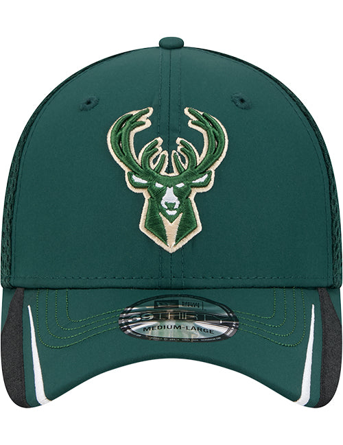 New Era 39Thirty Linear Milwaukee Bucks Flex Hat-front