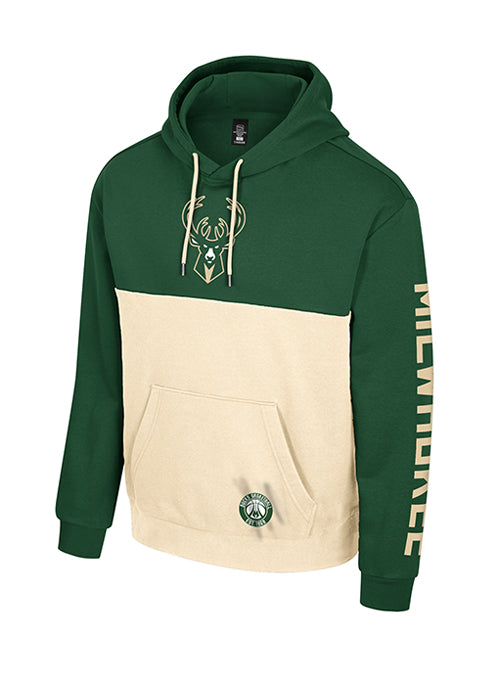 Stadium Essentials Baseline Milwaukee Bucks Hooded Sweatshirt-front