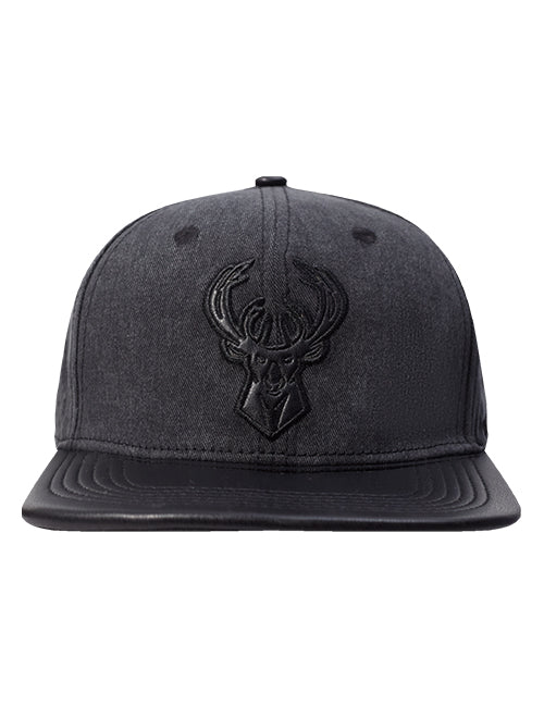 Pro Standard Vanguard Washed Milwaukee Bucks Snapback Hat-angled front