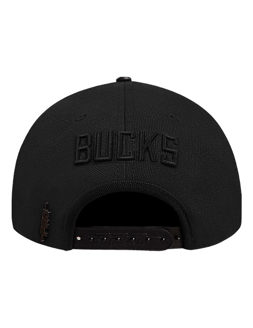Pro Standard Vanguard Washed Milwaukee Bucks Snapback Hat-back