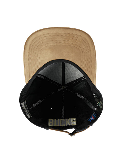 Pro Standard Signature Suede Black Milwaukee Bucks Snapback Hat-UV