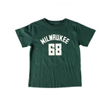 Outerstuff Juvenile Bango Milwaukee Bucks T-Shirt-front