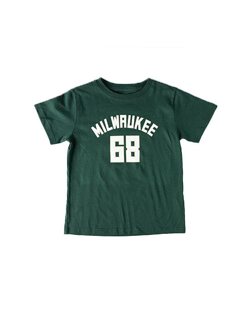 Outerstuff Juvenile Bango Milwaukee Bucks T-Shirt-front