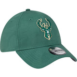 New Era Tonal Camo 39Thirty Milwaukee Bucks Flex Fit Hat-right