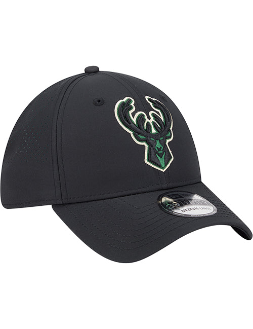New Era Night 39Thirty Vision Milwaukee Bucks Flex Fit Hat-right