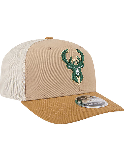New Era 9Seventy 2-Tone Snap-Stretch Milwaukee Bucks Adjustable Trucker Hat-right