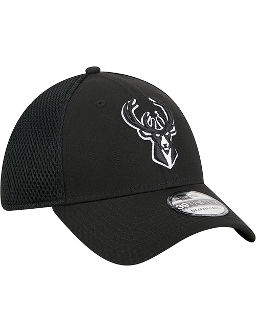 New Era 39Thirty Neo Mesh Milwaukee Bucks Flex Hat-right