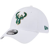 New Era White 39Thirty Milwaukee Bucks Flex Hat