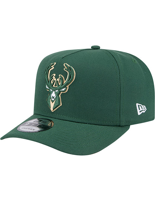 New Era 9Fifty Conference Patch Milwaukee Bucks Snapback Hat-left