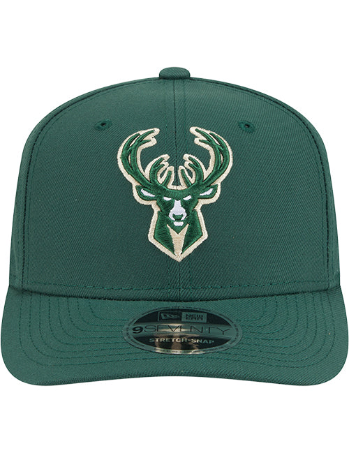 New Era 9Seventy Perform Stretch-Snap Milwaukee Bucks Snapback Hat-front