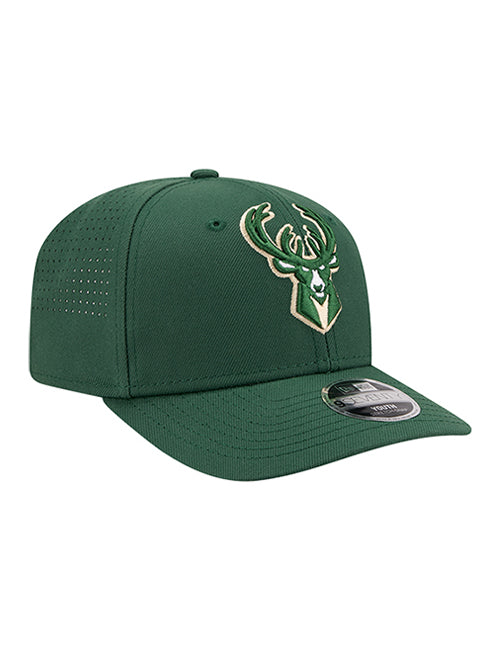 Youth New Era 9Seventy Perform Milwaukee Bucks Stretch-Snap Hat-right