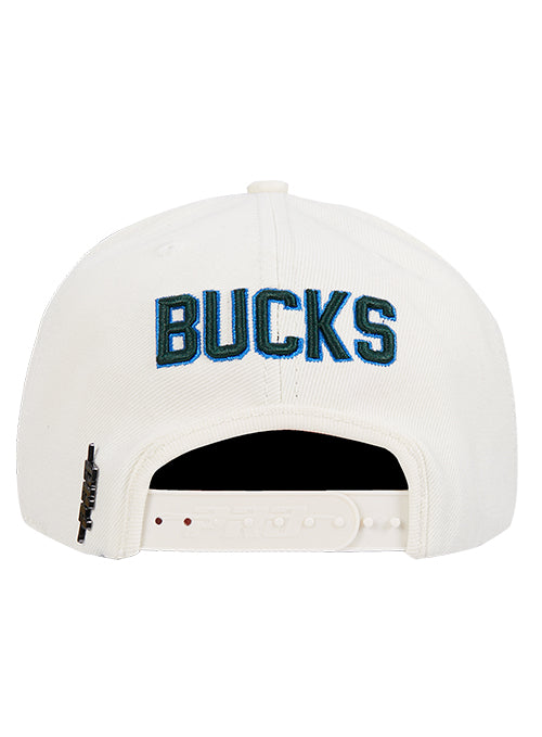 Pro Standard 2025-26 City Edition Milwaukee Bucks Pinch Front Snapback Hat-back