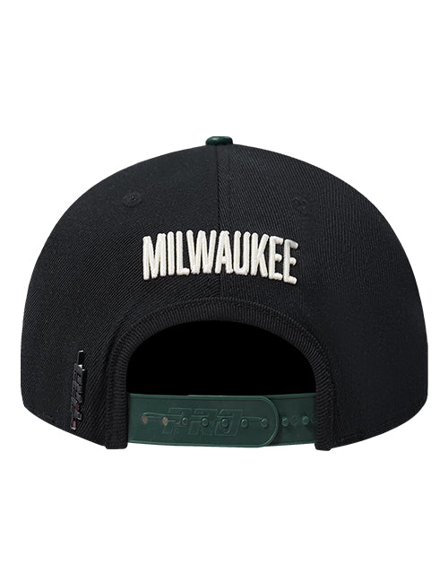 Pro Standard Modern Original Milwaukee Bucks Snapback Hat-back