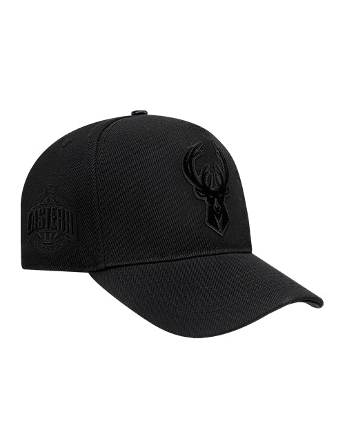 Pro Standard Blackout Milwaukee Bucks Pinch Snapback Hat-right