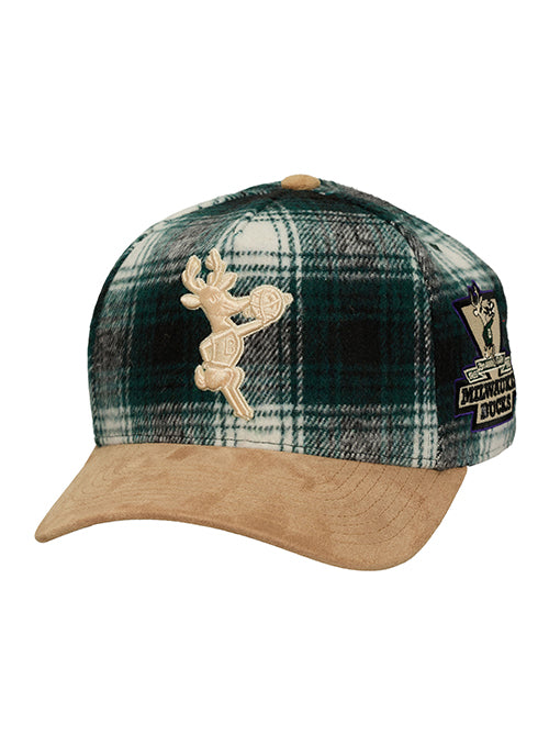 Mitchell & Ness HWC '68 Green Plaid Milwaukee Bucks Snapback Hat-front