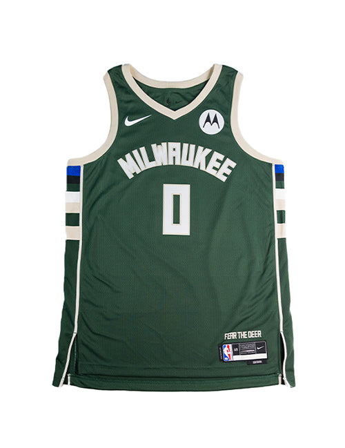 Signed Nike 2022 Icon Edition Damian Lillard Milwaukee Bucks Swingman Jersey-front