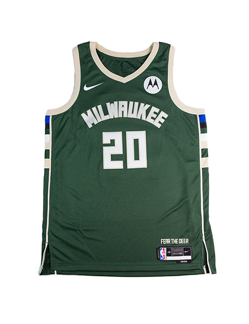 Signed Nike 2022 Icon Edition AJ Green Milwaukee Bucks Swingman Jersey-front
